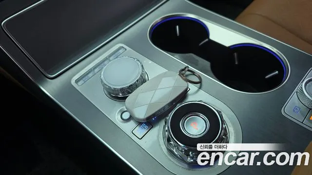 Genesis GV80 2.5T Бензин AWD — Фото автомобиля 9