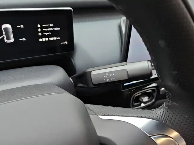 GAC Aion UT — Фото автомобиля 16