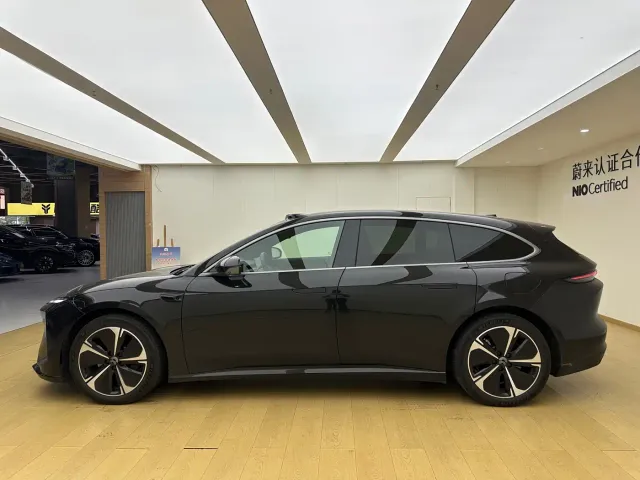 Nio ET5 Touring — Фото автомобиля 17