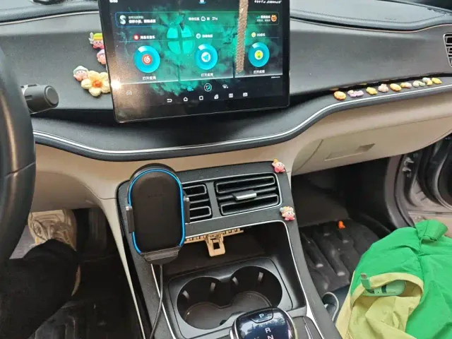 BYD Qin PLUS — Фото автомобиля 14