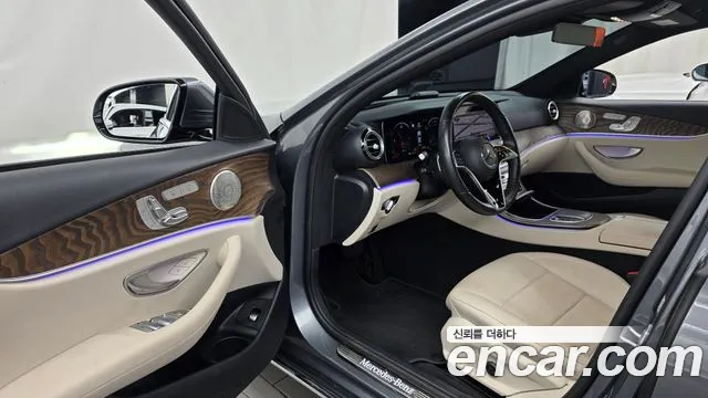 Mercedes-Benz E-Class W213 — Фото автомобиля 10