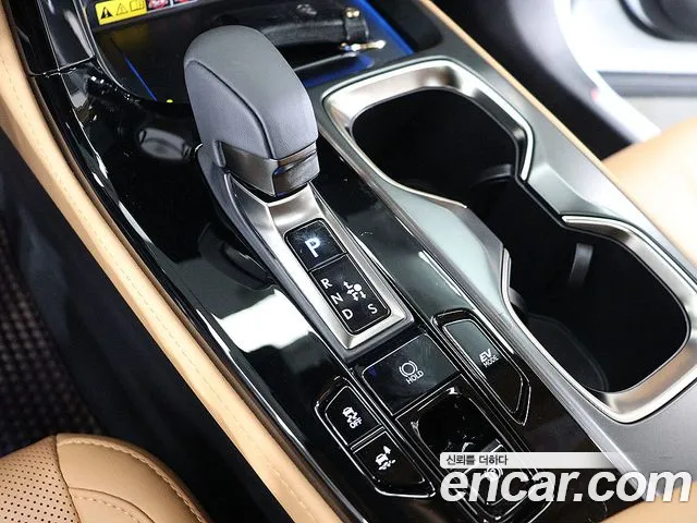 Lexus NX — Фото автомобиля 5