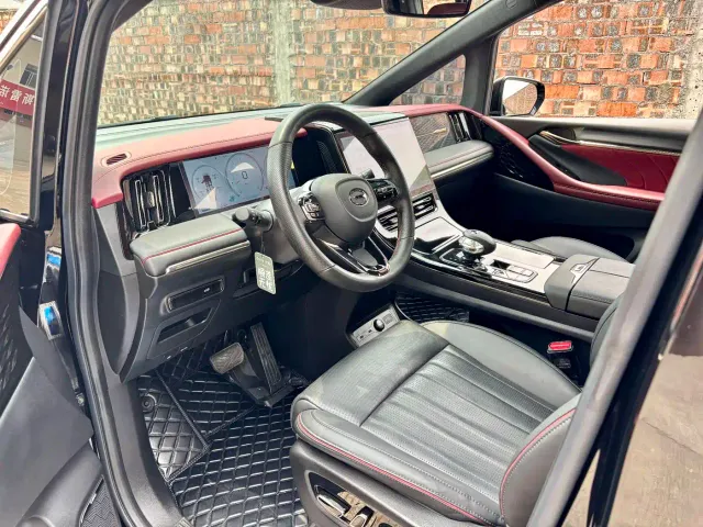 GAC Trumpchi M8 — Фото автомобиля 9