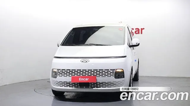 Hyundai Staria Staria L3.5 Инвалидная коляска Подъёмник/Slope — Фото автомобиля 3