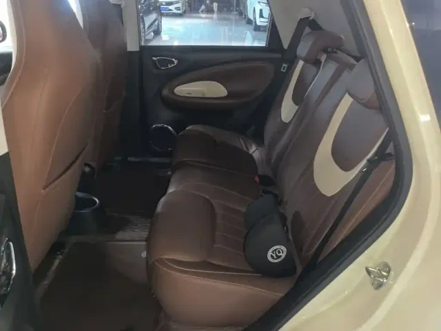 Wuling Bingo — Фото автомобиля 16