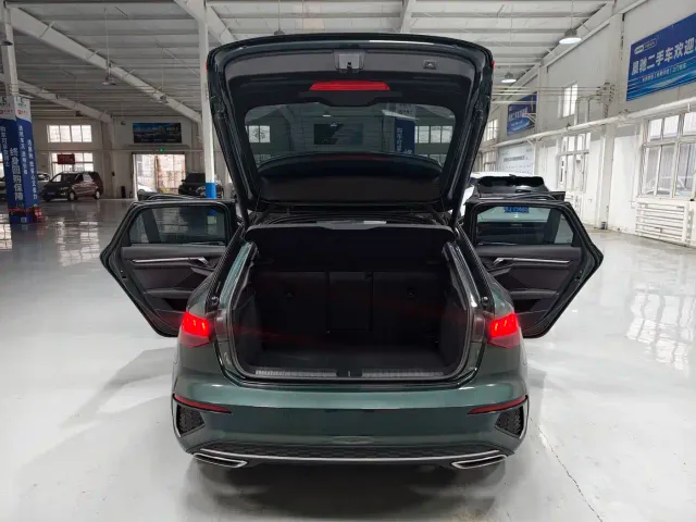 Audi Audi A3 2024 Model Sportback 35 TFSI Fashion Sport — Фото автомобиля 10