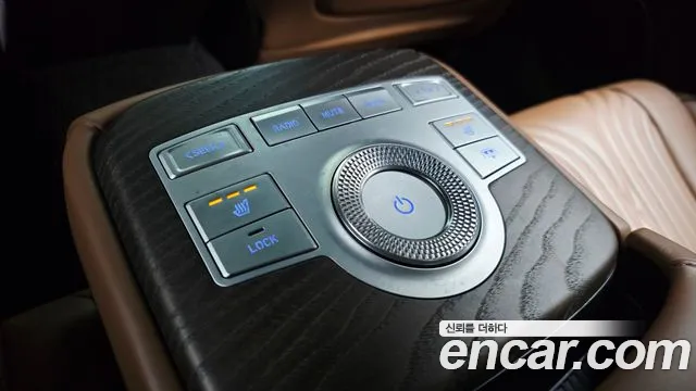 Genesis G80 Бензин 3.5 турбо AWD — Фото автомобиля 19