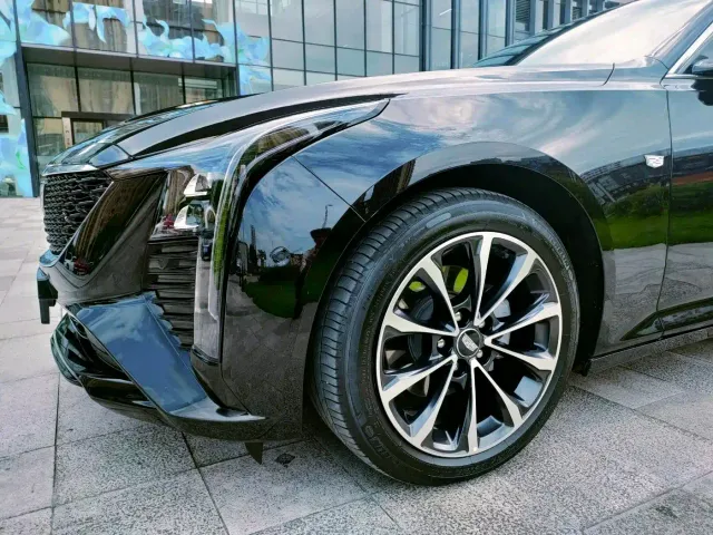 Cadillac CT5 — Фото автомобиля 11