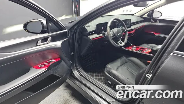 Kia K5 Новый K5 3 поколение 2.0 LPi(Для проката) — Фото автомобиля 10