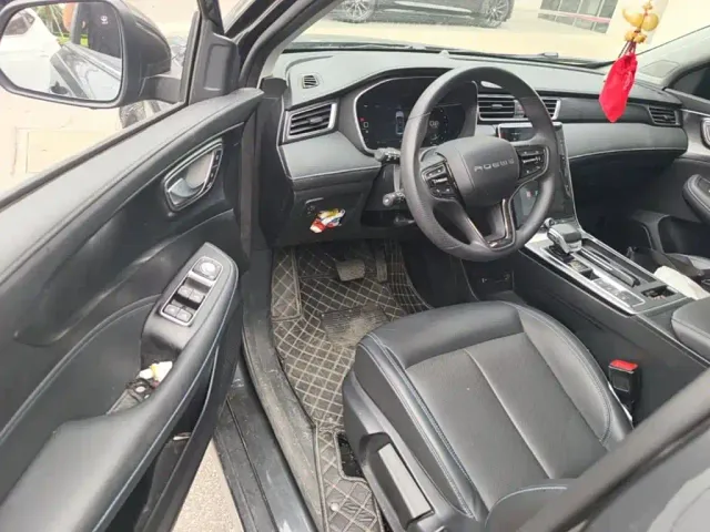 Roewe Roewe RX5 2025 PLUS 330TGI Auto Trend-Setting Smart Edition — Фото автомобиля 20