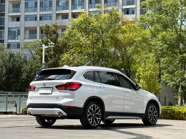 BMW X1 — Фото автомобиля 7