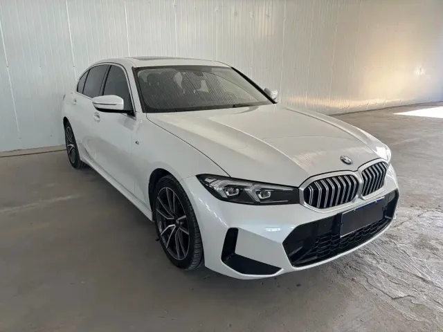 BMW 3 Series — Фото автомобиля 2