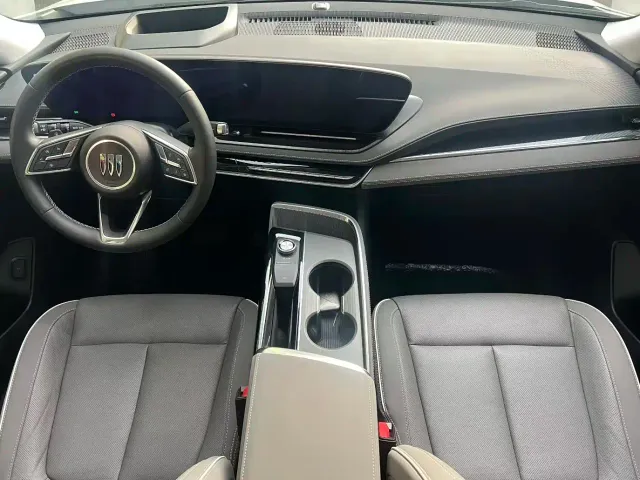 Buick E5 — Фото автомобиля 9
