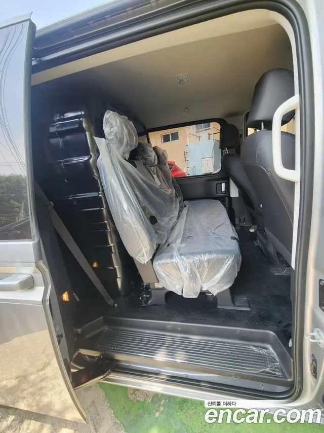 Hyundai Staria Staria Карго 5 мест — Фото автомобиля 6
