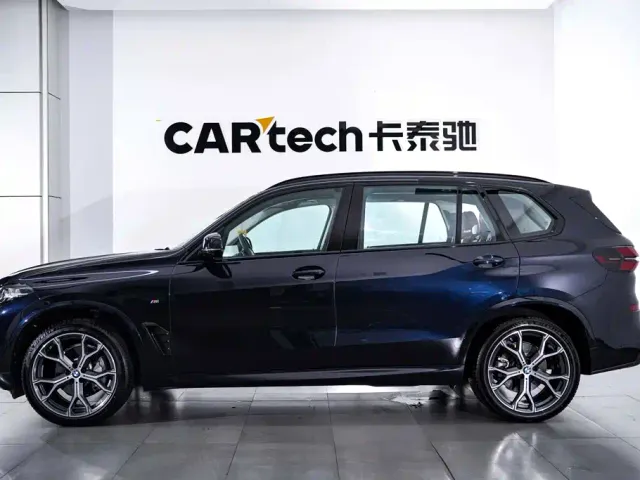 BMW X5 — Фото автомобиля 9
