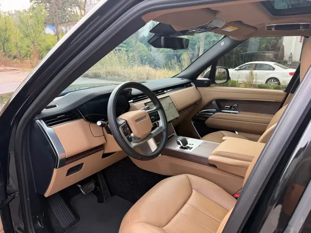 Land Rover Range Rover — Фото автомобиля 3