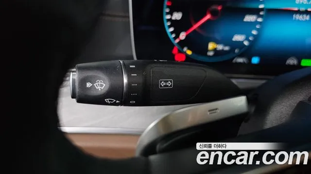 Mercedes-Benz E-Class E-класс W213 E350 4MATIC Exclusive — Фото автомобиля 16