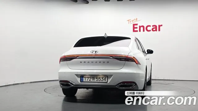 Hyundai Grandeur Grandeur (New) — Фото автомобиля 4