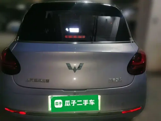 Wuling Bingo — Фото автомобиля 3