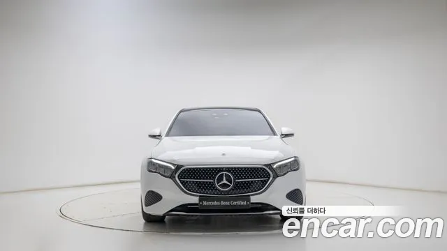 Mercedes-Benz E-Class W214 — Фото автомобиля 3