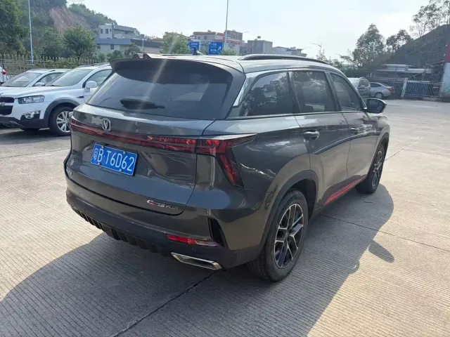 Changan CS75 Plus — Фото автомобиля 9
