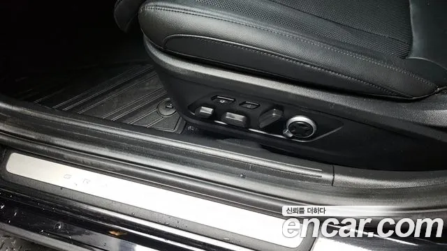 Hyundai Grandeur Grandeur (GN7) 3.5 LPG 2WD (Такси) — Фото автомобиля 29