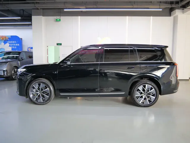 GAC Trumpchi Xiangwang S9 — Фото автомобиля 9