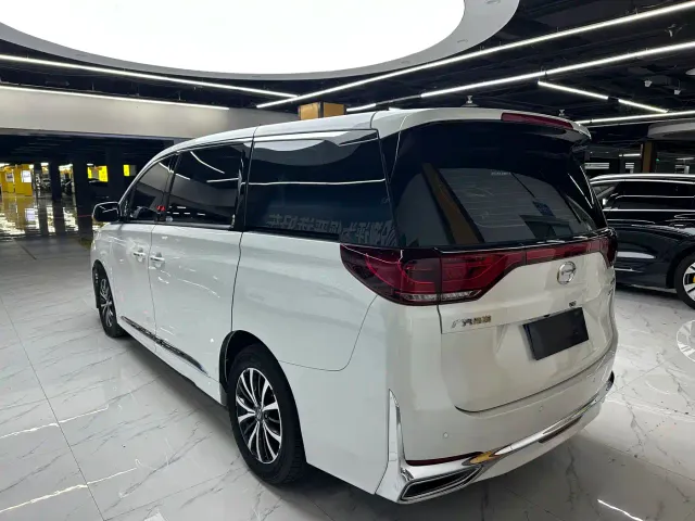 GAC Trumpchi M8 — Фото автомобиля 6
