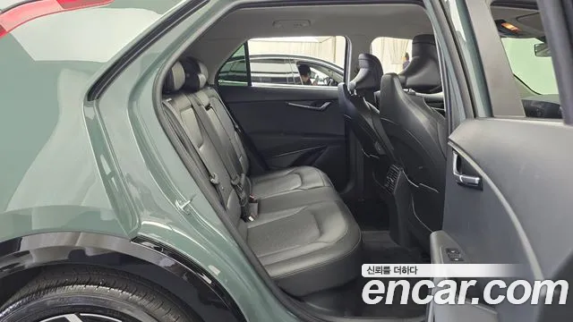 Kia Niro The All New — Фото автомобиля 11