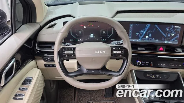 Kia Carnival — Фото автомобиля 19