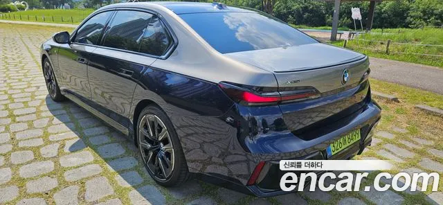 BMW 7-Series 7 серия (G70) — Фото автомобиля 4