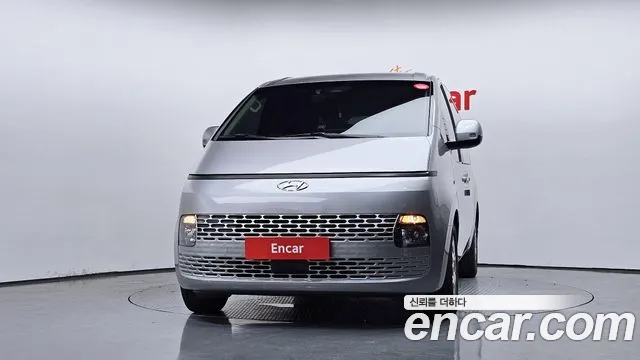 Hyundai Staria Staria Карго 3 места — Фото автомобиля 3