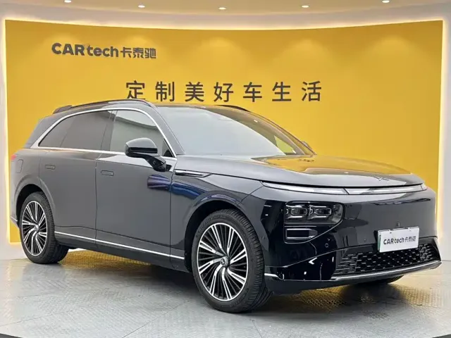Xpeng G9 — Фото автомобиля 2