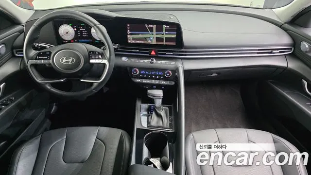 Hyundai Avante — Фото автомобиля 10