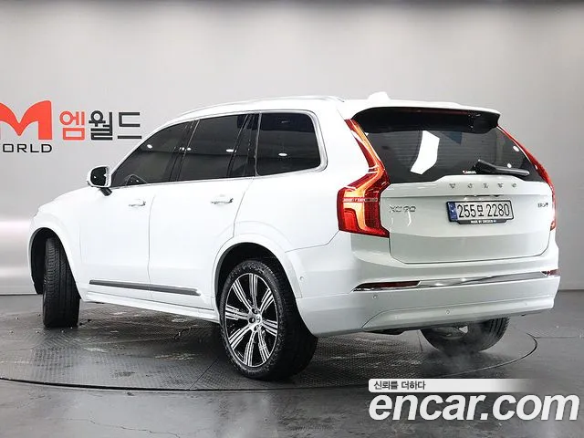 Вольво XC90 — Фото автомобиля 2