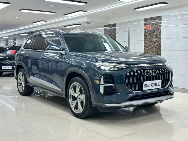 Audi Q6 — Фото автомобиля 3