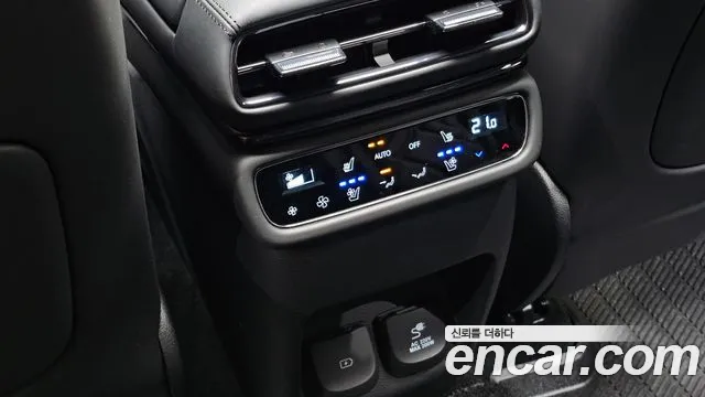 Genesis GV80 — Фото автомобиля 22