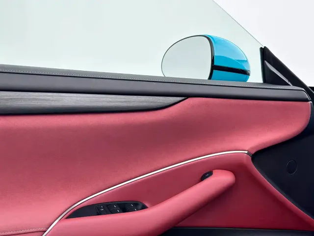Xiaomi SU7 — Фото автомобиля 8