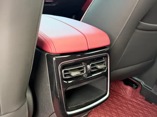 Jetour X70 Plus — Фото автомобиля 14