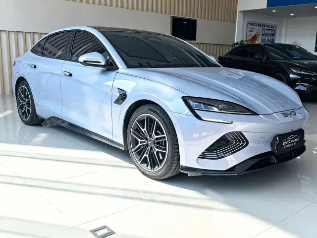 BYD Seal — Фото автомобиля 3