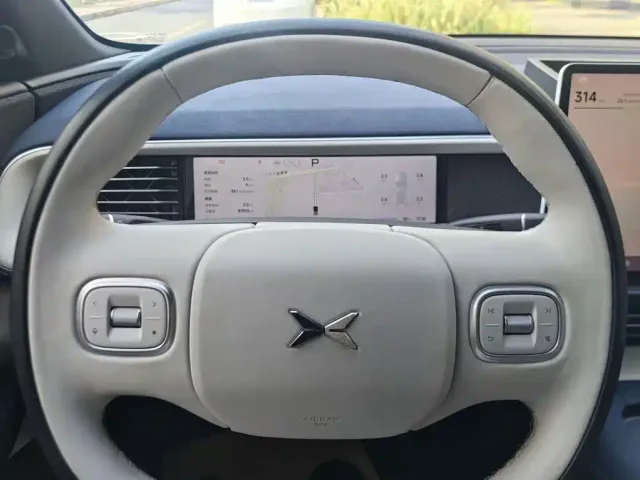 Xpeng G6 — Фото автомобиля 5