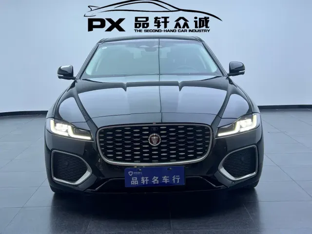 Jaguar XFL — Фото автомобиля 2