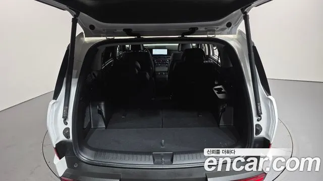 Hyundai Santafe Santa Fe (MX5) Бензин 2.5T 2WD — Фото автомобиля 19