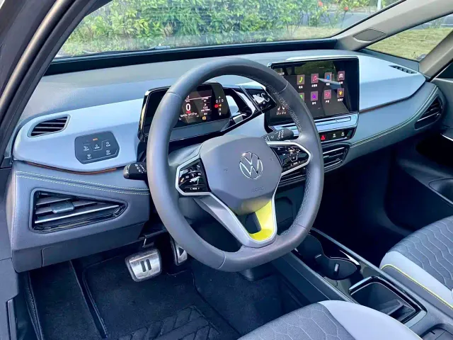 Volkswagen ID.3 — Фото автомобиля 6