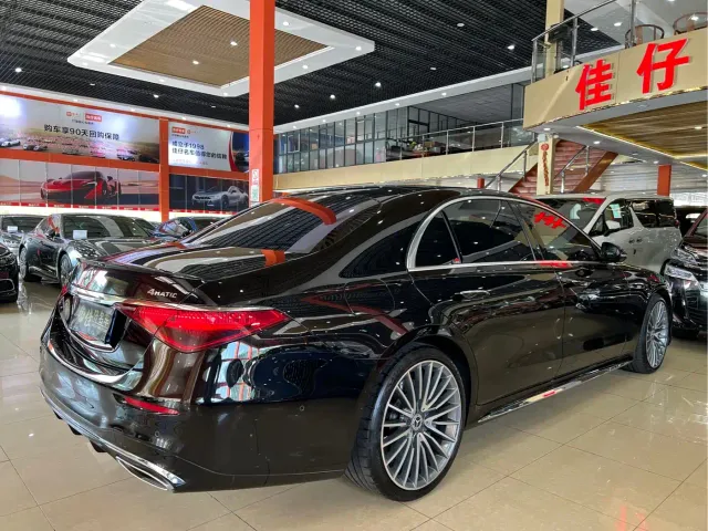 Mercedes-Benz S-Class — Фото автомобиля 4