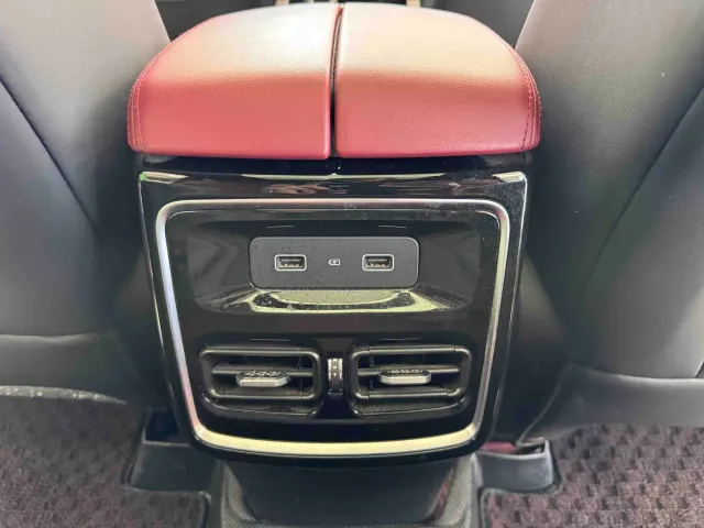 Jetour X70 Plus — Фото автомобиля 9