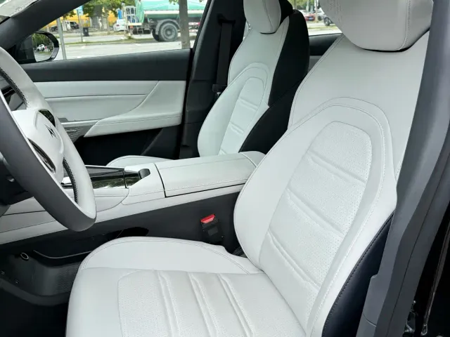 Dongfeng Yipai eπ007 2024 620Pro Edition — Фото автомобиля 11