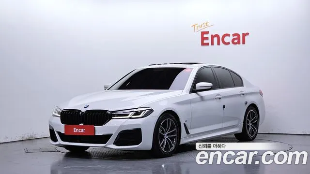 Фотография автомобиля — BMW 5 Series G30