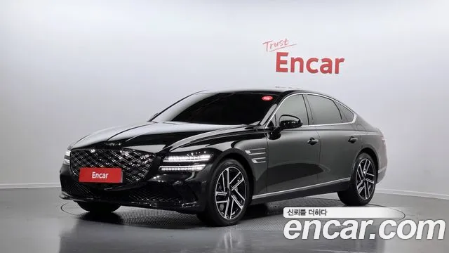 Фотография автомобиля — Genesis G80 RG3