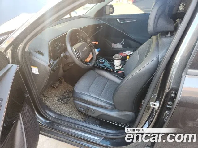 Kia Niro The All New — Фото автомобиля 16